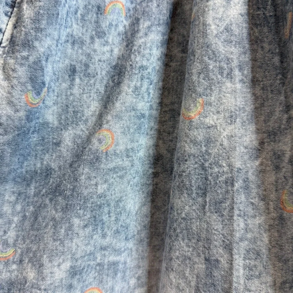 Tucker +Tate Girls Blue Acid Wash Denim Rainbow Embroidered Flutter Sleeve Dress - Picture 5 of 6